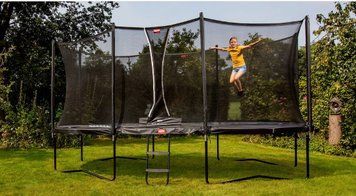 Батут з сіткою BERG Grand Favorit Regular 520 x345 Black + Safety Net Comfort (30.25.15.40+35.74.63.01) овальний +драбинка 102183-3103 фото