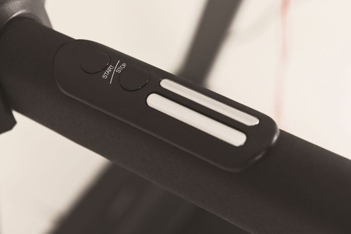 Бігова доріжка Everfit TFK 230 &ndash; домашні тренування з комфортом та ефективністю 931234 фото