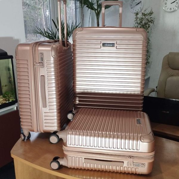 Валіза Swissbrand Rome (M) Rose Gold (SWB_LHROM003M) 103261-1106821 фото