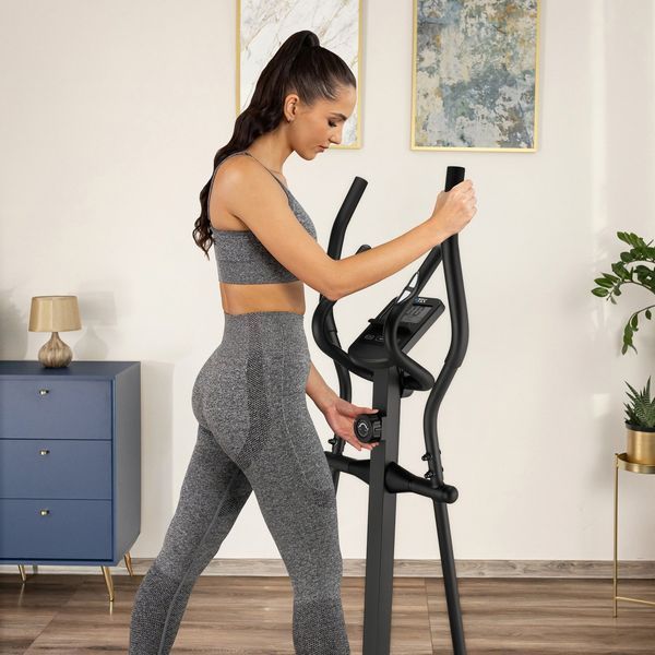 Еліптичний тренажер Gymtek XC1300 чорний &ndash; домашній орбітрек для ефективного кардіо 5905884425824 фото