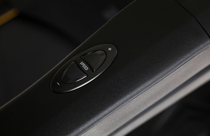 Бігова доріжка електрична Zipro Dream Gold 5907783039973 фото