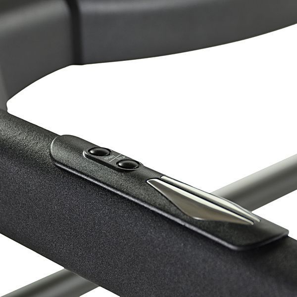 Бігова доріжка FitLogic T33E &mdash; стильні та ефективні тренування вдома T33E фото